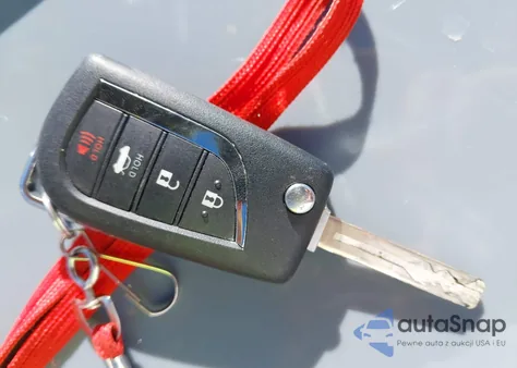 2022 Toyota Camry Le Awd z USA, uszkodzony, nr VIN 4T1C11BK8NU059873